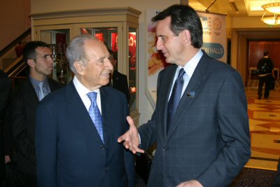 Governor Tim Pawlenty meets with Israeli President Shimon Peres at the Israel Business Conference in...